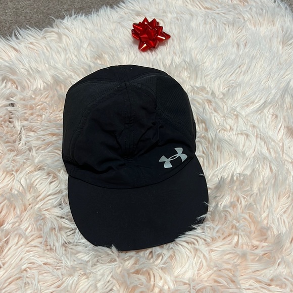 Under Armour Accessories - Under armour hat